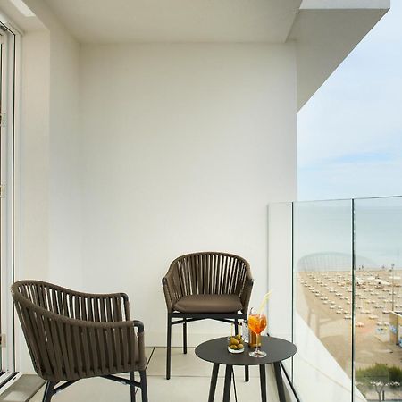 Hotel Pelikan Lignano Sabbiadoro Exterior photo
