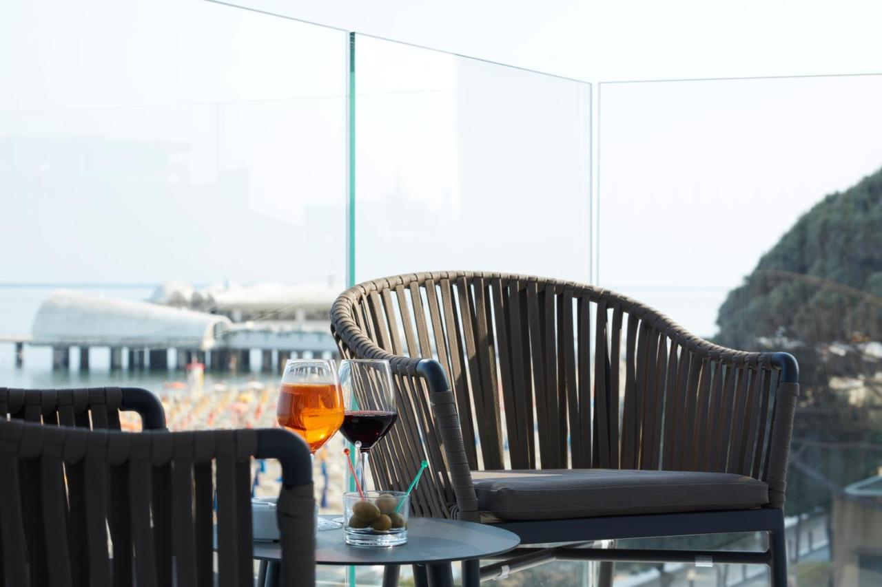 Hotel Pelikan Lignano Sabbiadoro Exterior photo